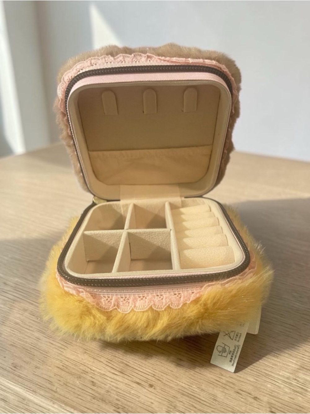 Baby Three Plush Jewelry Box Organizer *CONFIRMED* - Picture 3 of 7